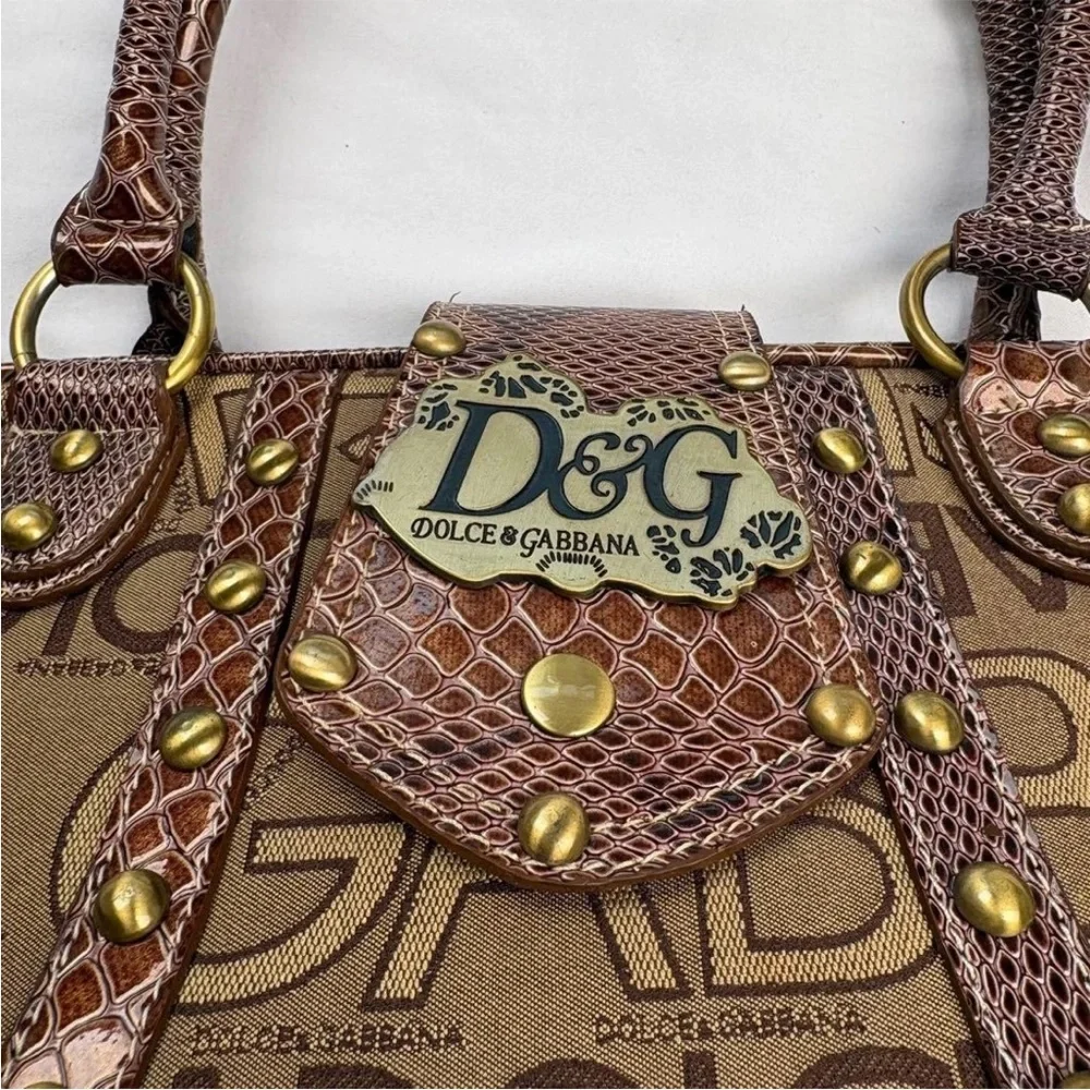 Dolce & Gabbana Brown Logo Shoulder Bag - Picture 2 of 10
